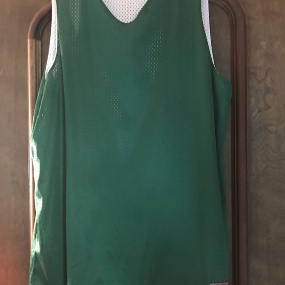 Men’s Nike mesh tank - Picture 3 of 4